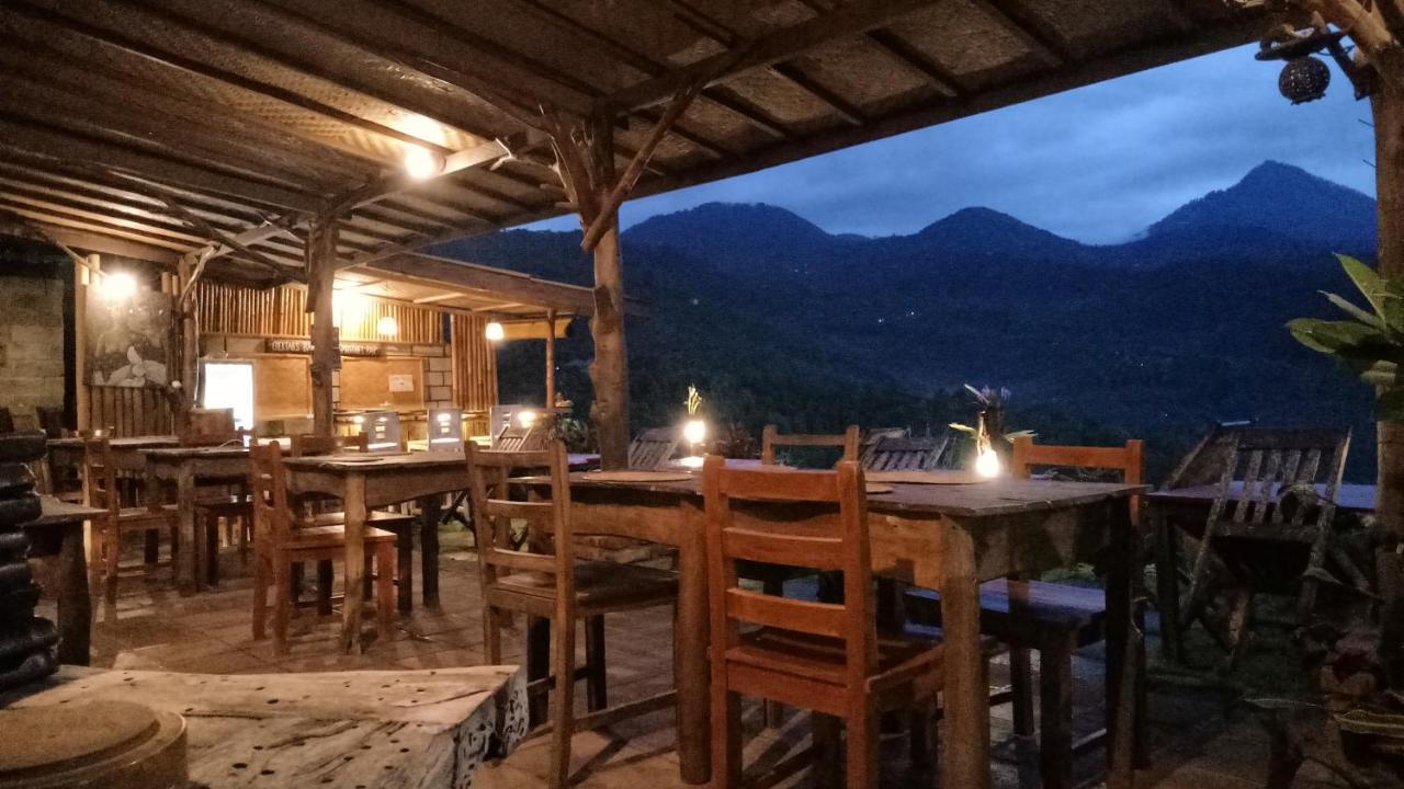 Made Oka Homestay And Warung Munduk Екстериор снимка