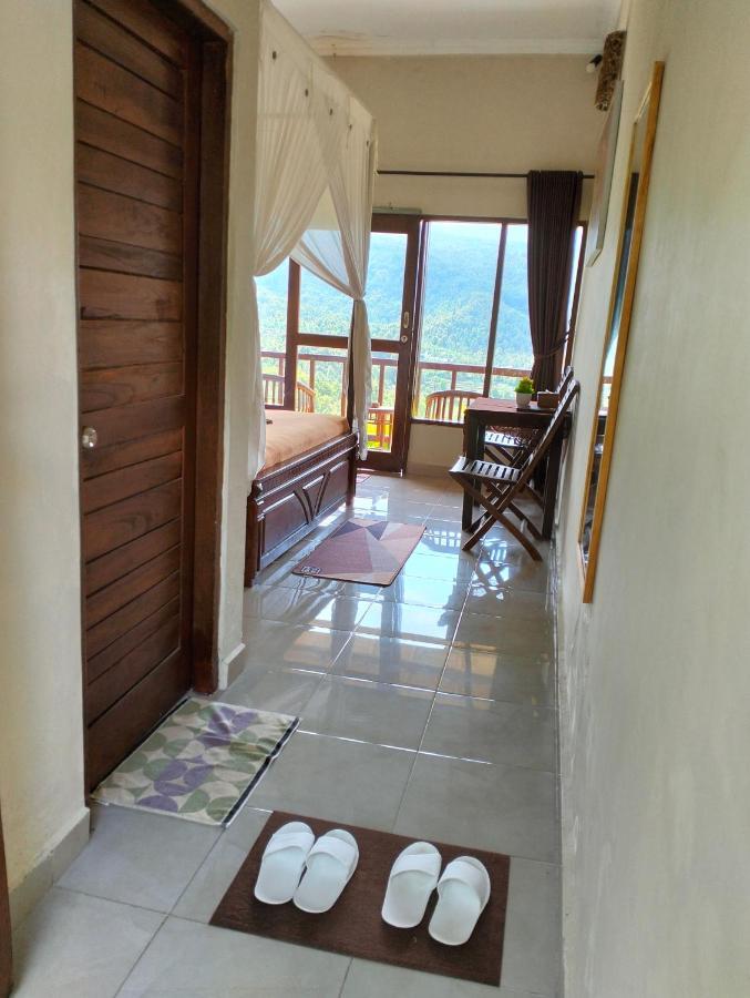 Made Oka Homestay And Warung Munduk Екстериор снимка
