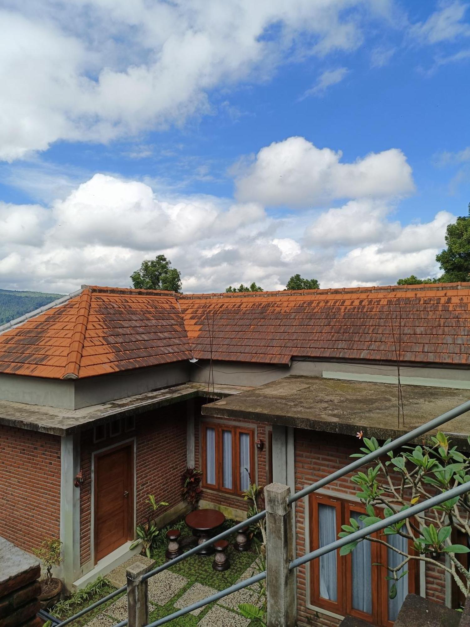 Made Oka Homestay And Warung Munduk Екстериор снимка