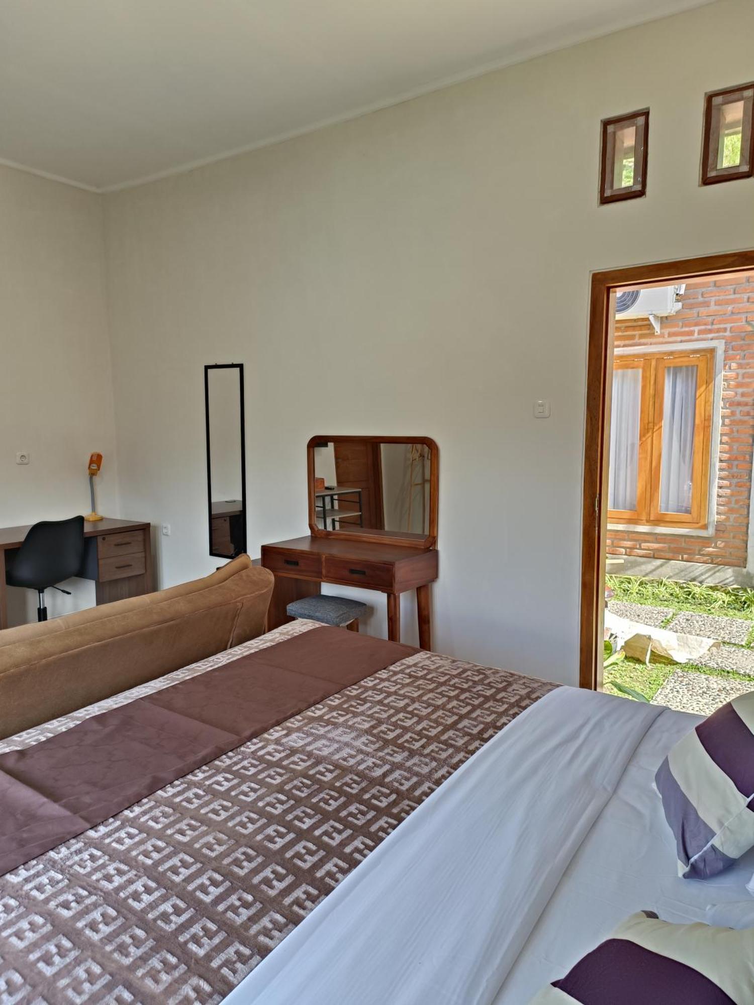 Made Oka Homestay And Warung Munduk Екстериор снимка
