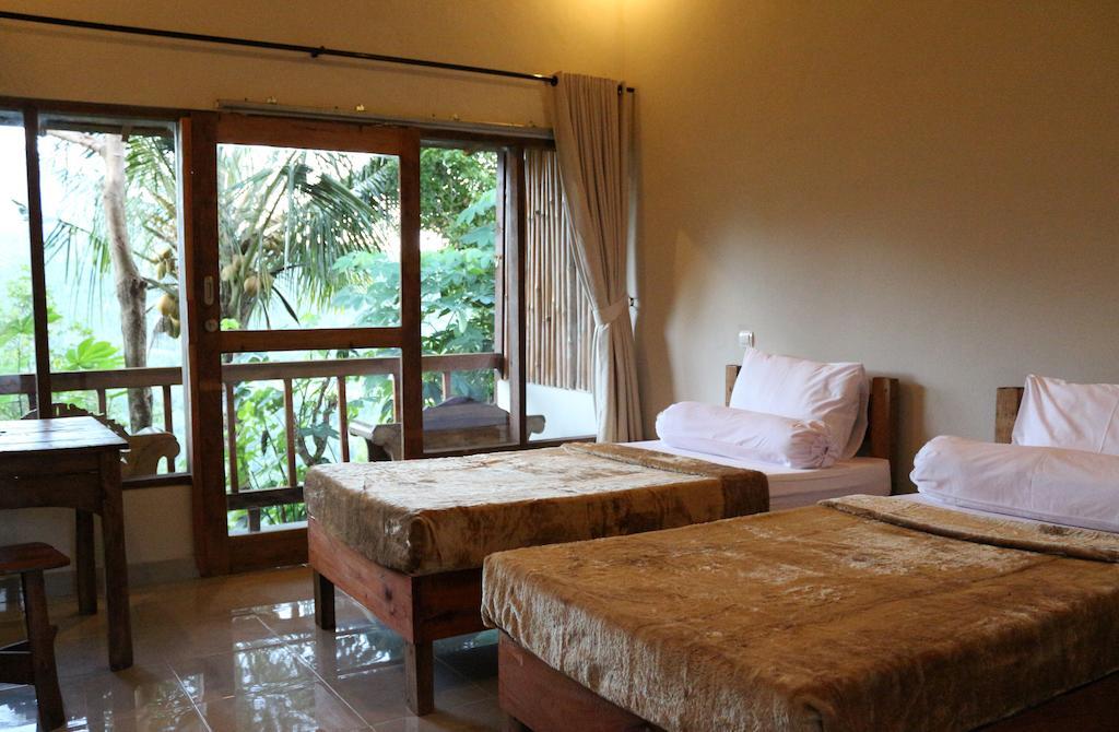 Made Oka Homestay And Warung Munduk Стая снимка