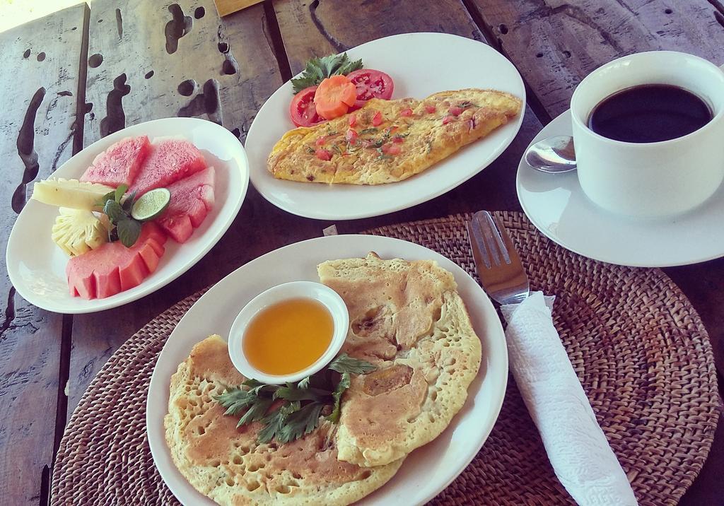 Made Oka Homestay And Warung Munduk Екстериор снимка