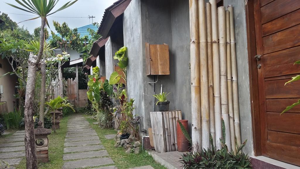 Made Oka Homestay And Warung Munduk Екстериор снимка