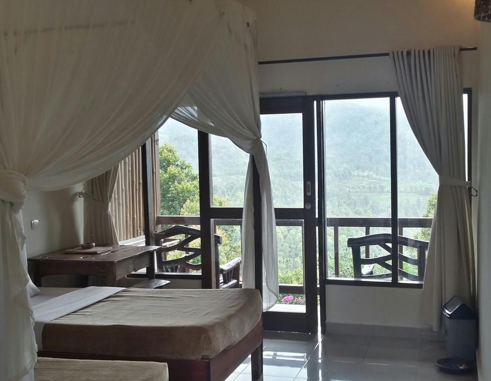 Made Oka Homestay And Warung Munduk Екстериор снимка