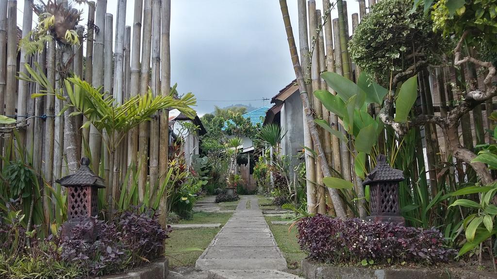 Made Oka Homestay And Warung Munduk Екстериор снимка